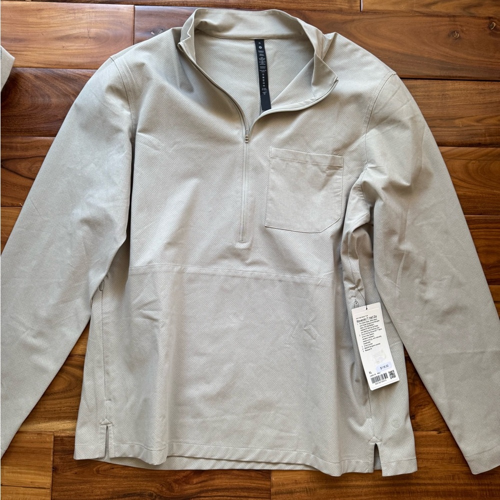 Lululemon Athletica Men's Light Gray Quarter-Zip Pullover